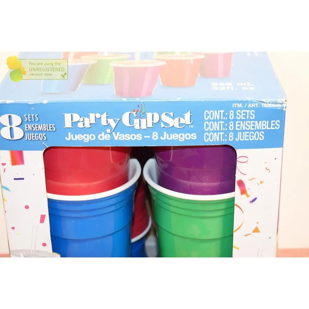 Party Cup Set 32 Oz 8 Piece Set